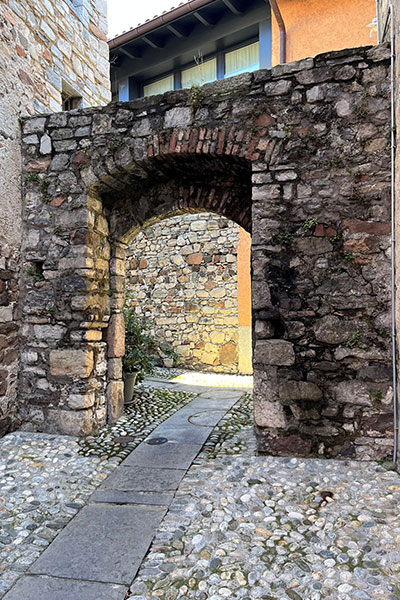 VEDI-BISSONE-PORTE-MEDOEVALI-1